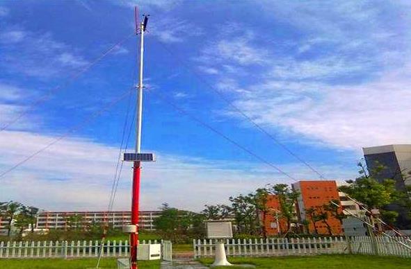 中小學(xué)氣象站