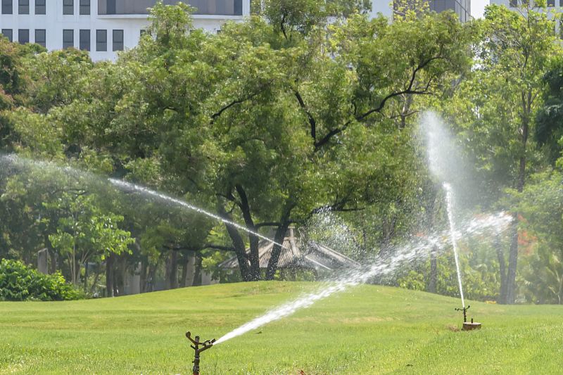 自動灌溉噴灑系統