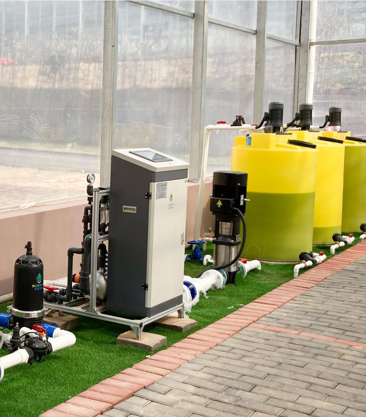 智棚水肥一體化智能灌溉系統